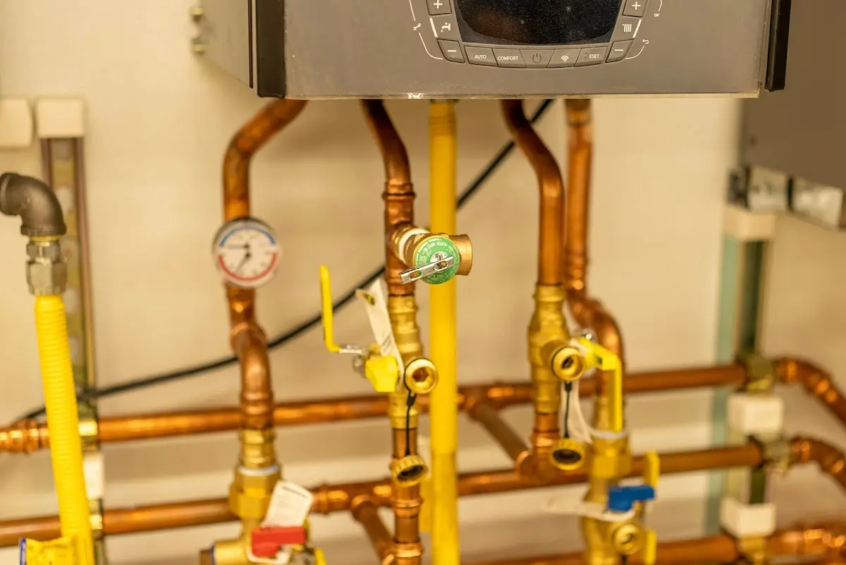 Licensed technician providing Slab Leak Repair for a homeowner in Norwalk